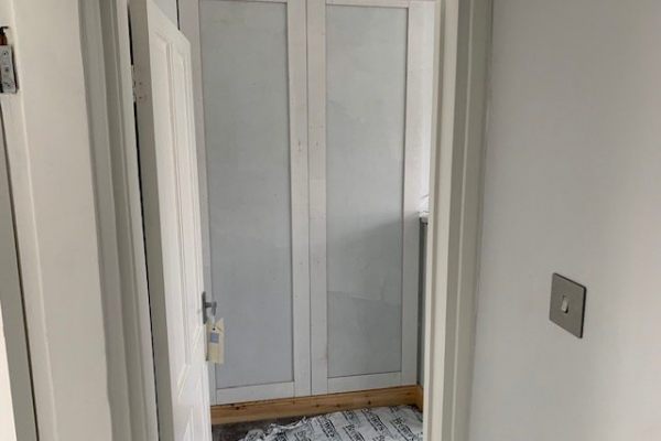 Bespoke-bedroom-wardrobe-5