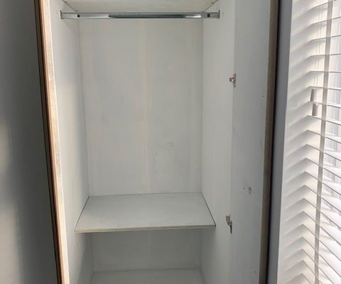 Bespoke-bedroom-wardrobe-9